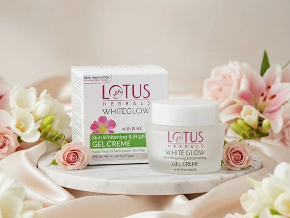 Lotus White Glow Whitening Gel Cream 60g