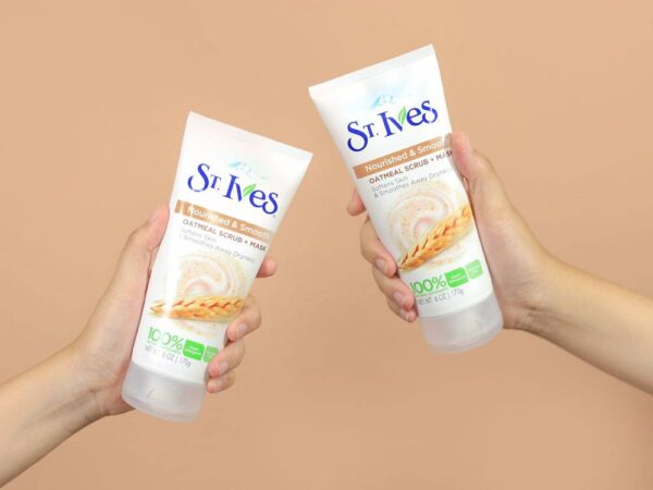 St Ives Nourished And Smooth Oatmeal Scrub Mask 150ml Cosmetics Lk