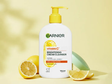 Garnier Vitamin C Brightening Cream Cleanser 250ml in Sri Lanka