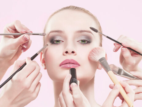 How To Apply Makeup For Beginners